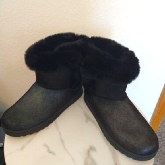SO Shoes - SO Size 9 Sparkly Winter Boots